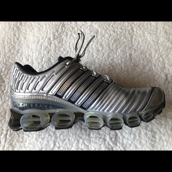 adidas black and silver trainers